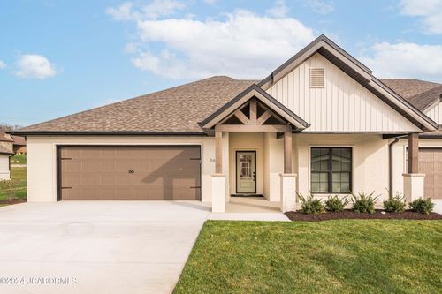 5607 Birch Creek Ln, JEFFERSON CITY, MO, 65101-8178 | Card Image