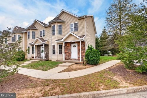 206 Willow Oaks Drive, Elkton, VA, 22827 | Card Image