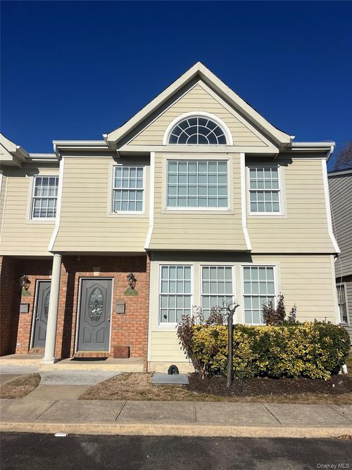 7809-7809 Shore, North Hempstead, NY, 11050 | Card Image