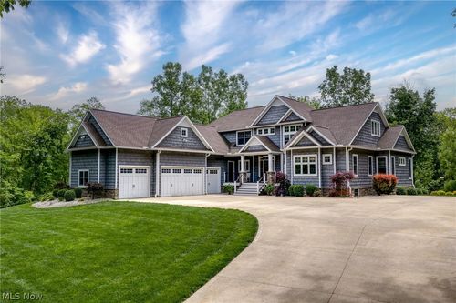 2940 Progress Park Drive, Stow, OH, 44224 | Card Image