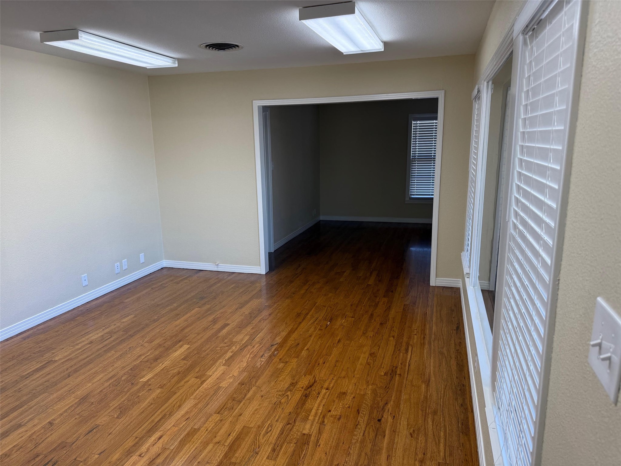 Commercial Sale in Weatherford 4