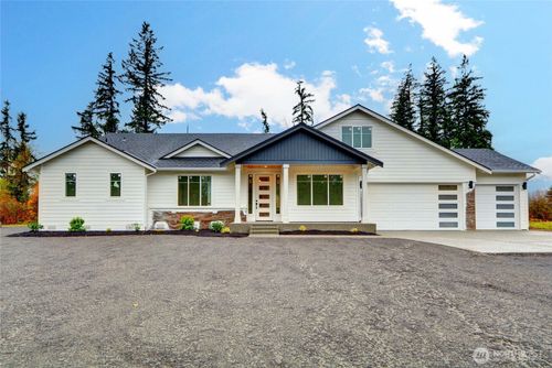 2419 197th St Ne, Arlington, WA, 98223-2107 | Card Image