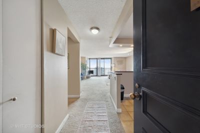 4305 - 10 E Ontario Street, Condo with 1 bedrooms, 1 bathrooms and null parking in Chicago IL | Image 2