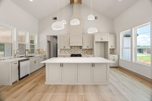 7404 N Sundance Dr, Joshua, TX, 76058-4578 | Card Image