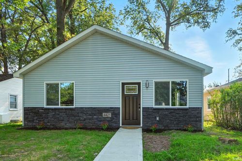 4421 Bowser Ave, Fort Wayne, IN, 46806-2408 | Card Image