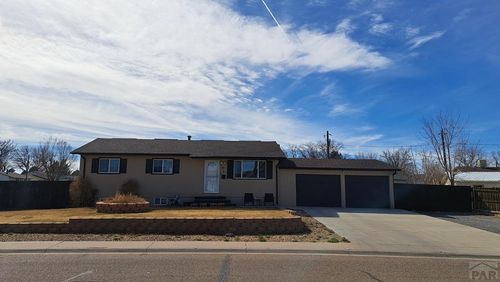 33 Wasatch Dr, Pueblo, CO, 81005-1512 | Card Image