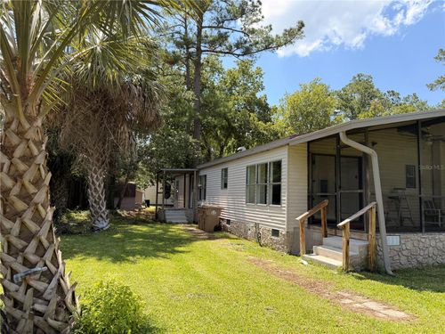 55643 Lisa St, Astor, FL, 32102-2734 | Card Image