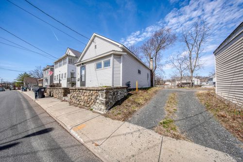 311 Tower Ave, Maybrook, NY, 12543-1530 | Card Image