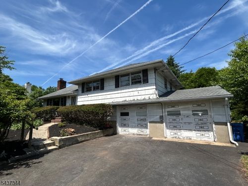 71 Walnut Ave, Somerset, NJ, 08873-1445 | Card Image
