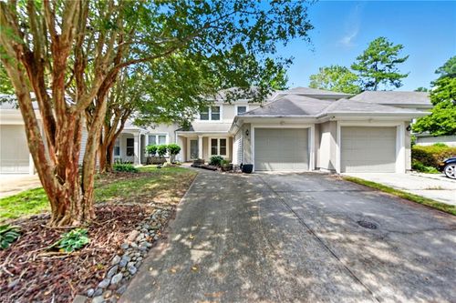 118 Esplanade Pl, Chesapeake, VA, 23320-2086 | Card Image