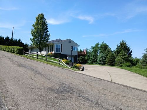 67540 Kirkwood Heights Rd, Bridgeport, OH, 43912-8706 | Card Image