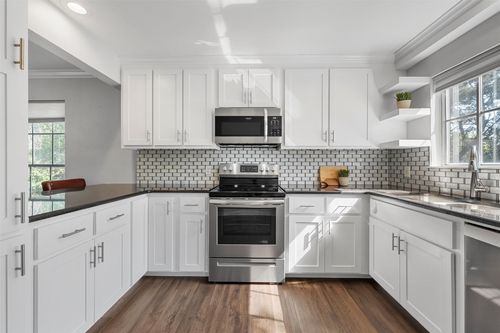 apt-407-2901 Lake Shore Dr, Waco, TX, 76708-1039 | Card Image