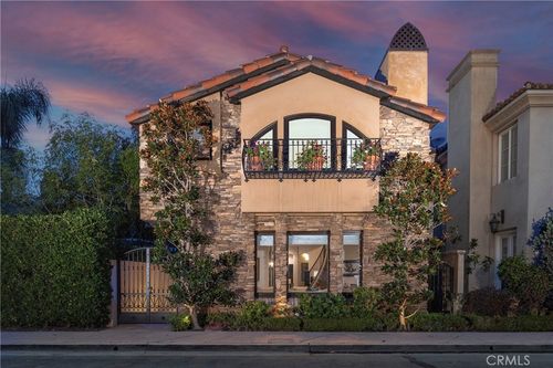 111 Via Koron, Newport Beach, CA, 92663 | Card Image