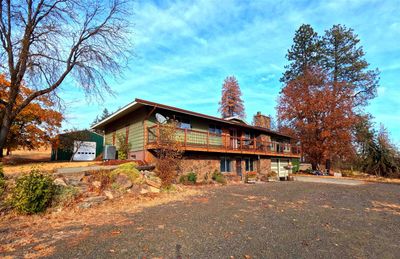 15510 W Silver Lake Rd, Home with 3 bedrooms, 3 bathrooms and null parking in Medical Lake WA | Image 1