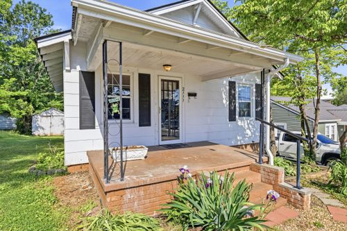 2111 Eastview Ave, Jefferson City, TN, 37760-2046 | Card Image