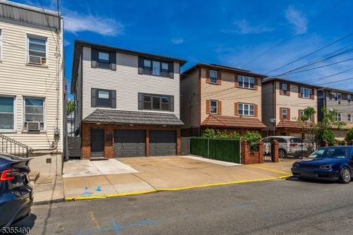 104 Marne St, Newark, NJ, 07105-5363 | Card Image