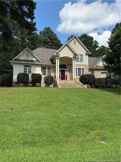 106 Barons Run W, Spring Lake, NC, 28390-7023 | Card Image