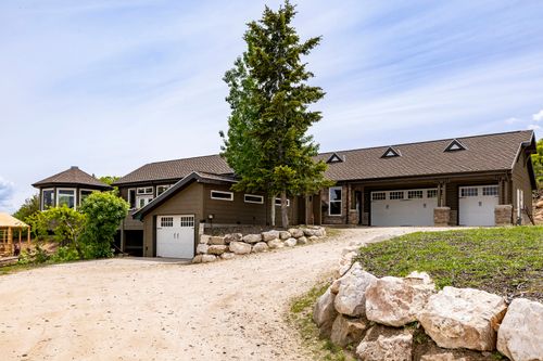 2008 3850, Eden, UT, 84310-5002 | Card Image