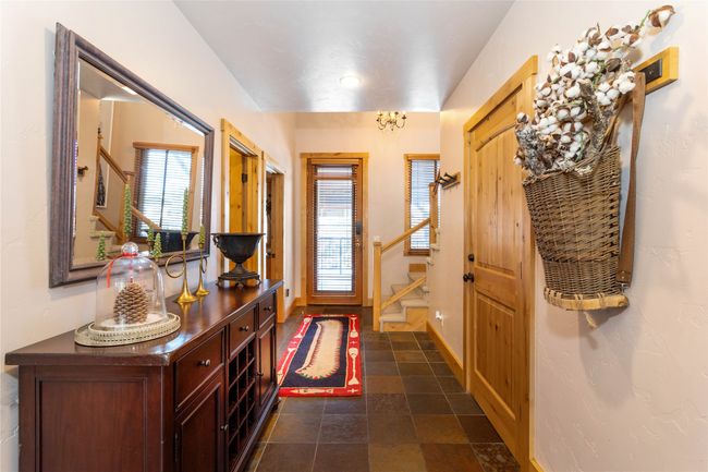 APT-206 - 443 Osborn Ave, Condo with 2 bedrooms, 2 bathrooms and null parking in Bigfork MT | Image 17
