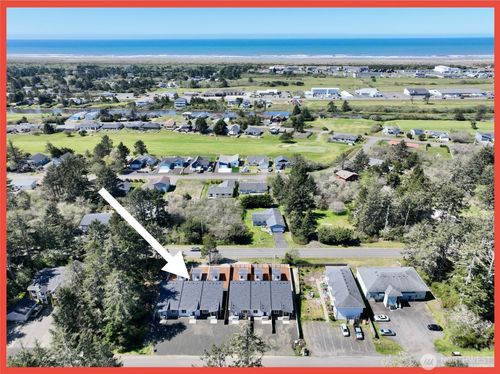 609 Sunset Ave Ne, Ocean Shores, WA, 98569-9585 | Card Image
