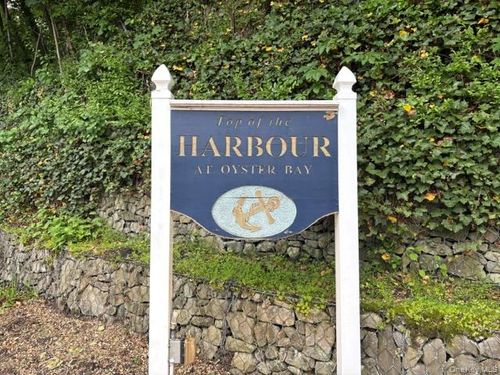 1b-11 Harbour Ln, Oyster Bay, NY, 11771-2729 | Card Image