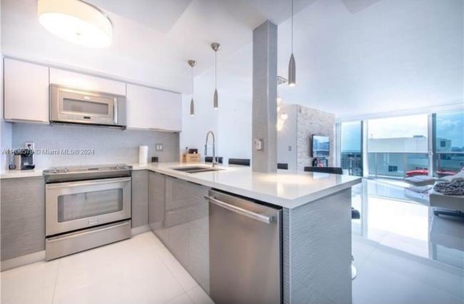 APT-1903 - 3140 S Ocean Dr, Condo with 1 bedrooms, 1 bathrooms and null parking in Hallandale Beach FL | Image 8