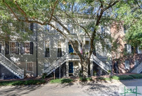 214 W Harris St, Savannah, GA, 31401-4313 | Card Image
