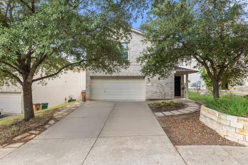 8716 Davis Oaks Trl, Austin, TX, 78748-6589 | Card Image