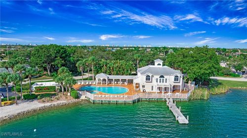 x101-2530 Citrus Lake Dr, NAPLES, FL, 34109-7680 | Card Image