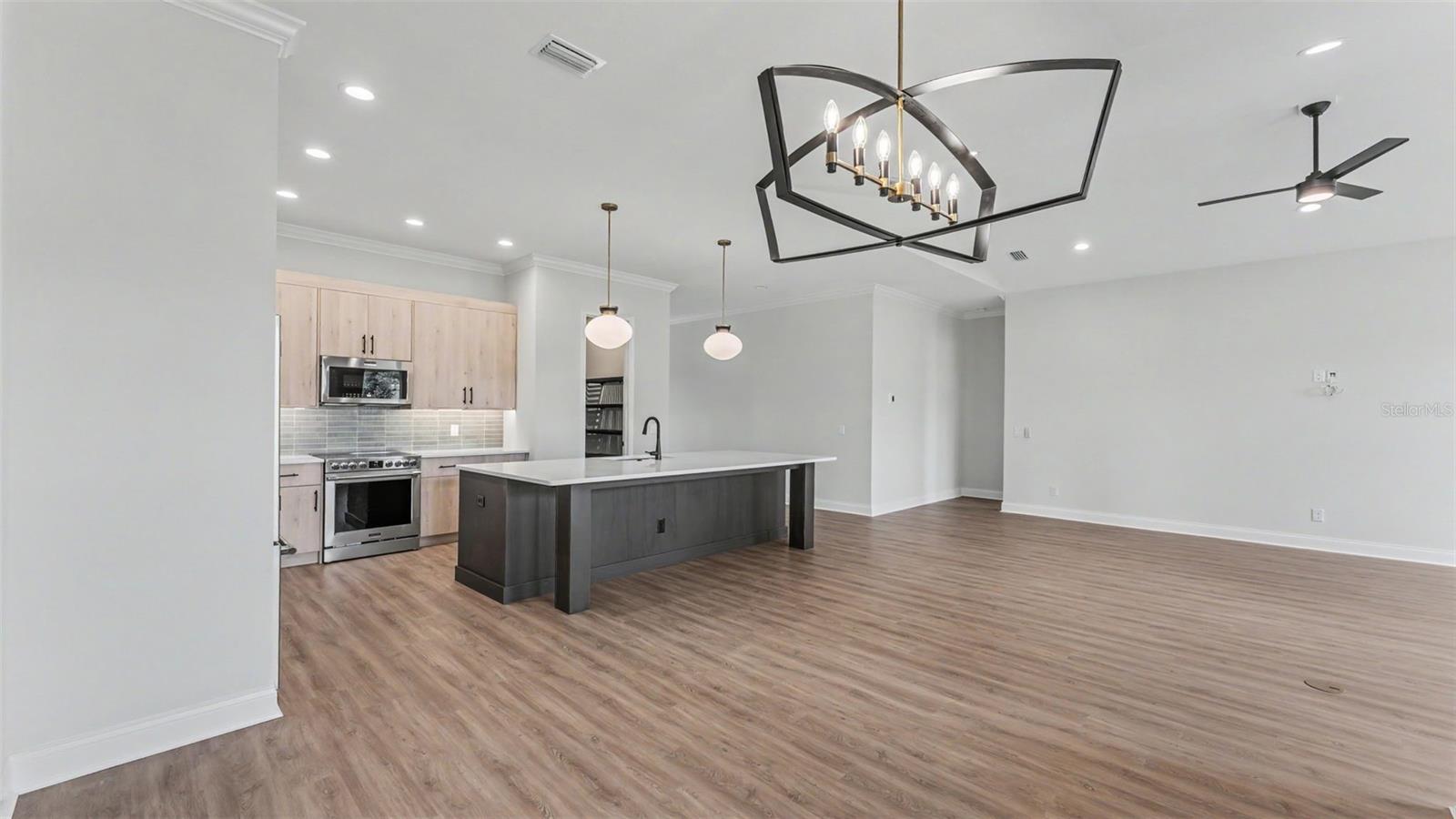 Residential in LAKELAND 5