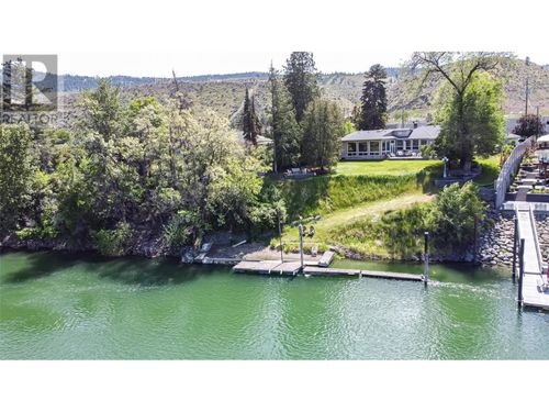 1590 Lorne St E, Kamloops, BC, V2C1X6 | Card Image