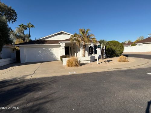 402 W Grandview Rd, Phoenix, AZ, 85023-3502 | Card Image