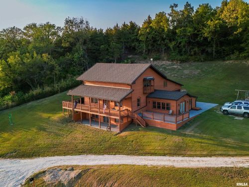 1667 365n Ave, Versailles, IL, 62378-2107 | Card Image