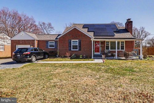 7012 Warfield Rd, LAYTONSVILLE, MD, 20882-4310 | Card Image