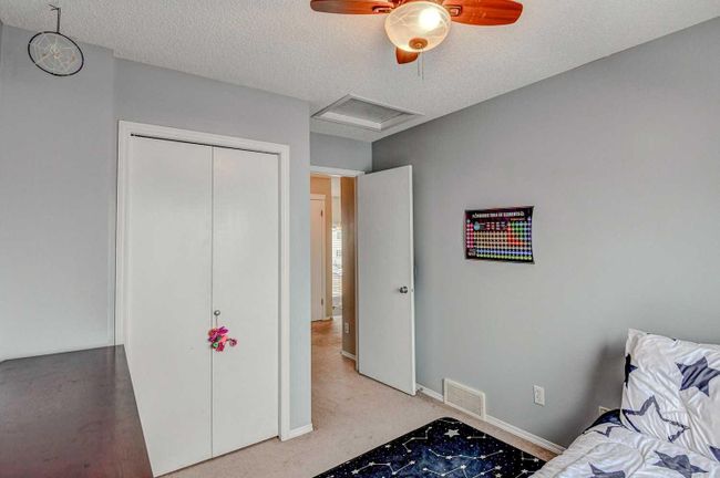 93 Prestwick Rise Se, Home with 3 bedrooms, 1 bathrooms and 2 parking in Calgary AB | Image 19
