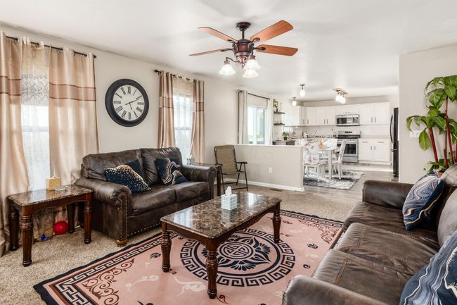 102 Parkdale Dr, House other with 4 bedrooms, 4 bathrooms and null parking in Johnstown OH | Image 14