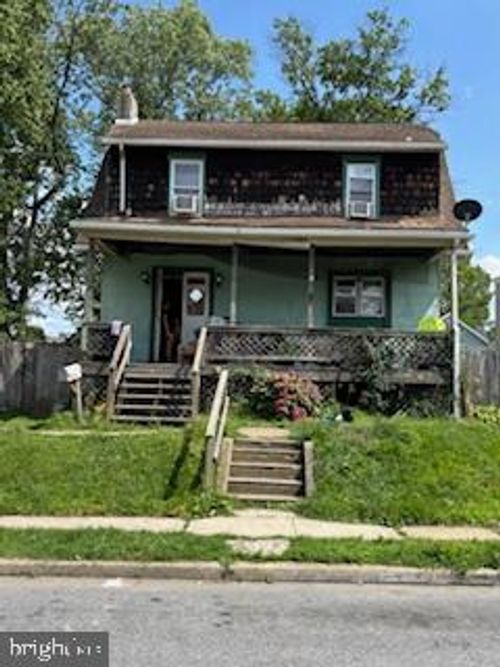 1018 Broad St, Collingdale, PA, 19023-3917 | Card Image