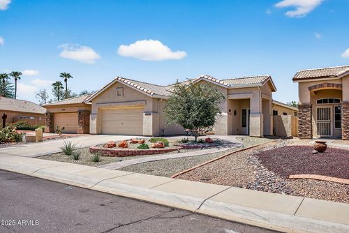 19806 N 90th Ln, Peoria, AZ, 85382-8685 | Card Image