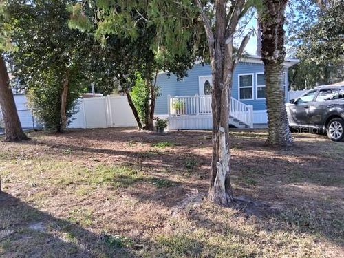 237 Monroe Ave, BROOKSVILLE, FL, 34604-7121 | Card Image