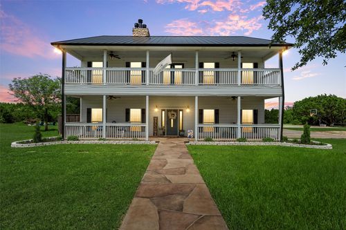 738 Old Ranch Rd, China Spring, TX, 76633-3245 | Card Image