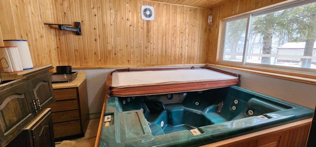 Hot tub | Image 13
