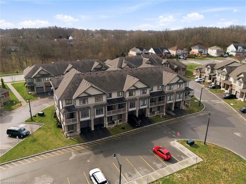 160-77 Diana Ave, Brantford, ON, N3T0R6 | Card Image