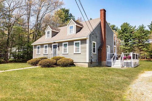 25 Mill St, Raynham, MA, 02767-1626 | Card Image
