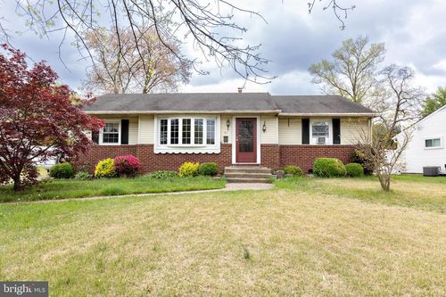 921 Pasadena Dr, SOMERDALE, NJ, 08083-1902 | Card Image