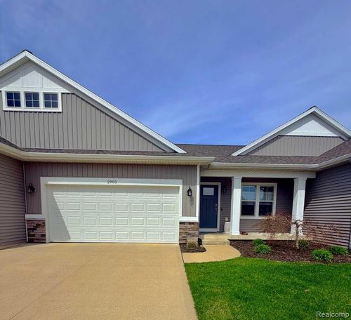 2905 Tributary Drive Ne, Algoma Township, MI, 49341 | Card Image