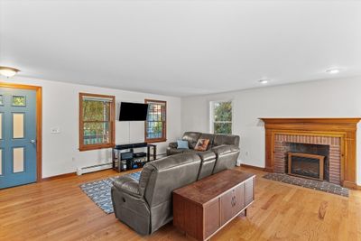 3 Fairfield Ave, House other with 3 bedrooms, 2 bathrooms and 6 parking in Merrimac MA | Image 3