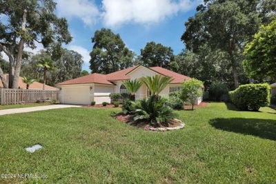 153 Bartram Parke Drive, House other with 4 bedrooms, 2 bathrooms and null parking in St Johns FL | Image 2