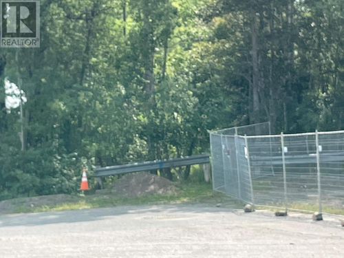 01 Minot Ave, Thunder Bay, ON, P7A | Card Image