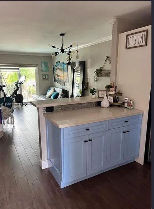 6-140 Nw 14th Ave, Miami, FL, 33125 | Card Image