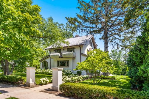 338 Woodstock Ave, Kenilworth, IL, 60043-1177 | Card Image